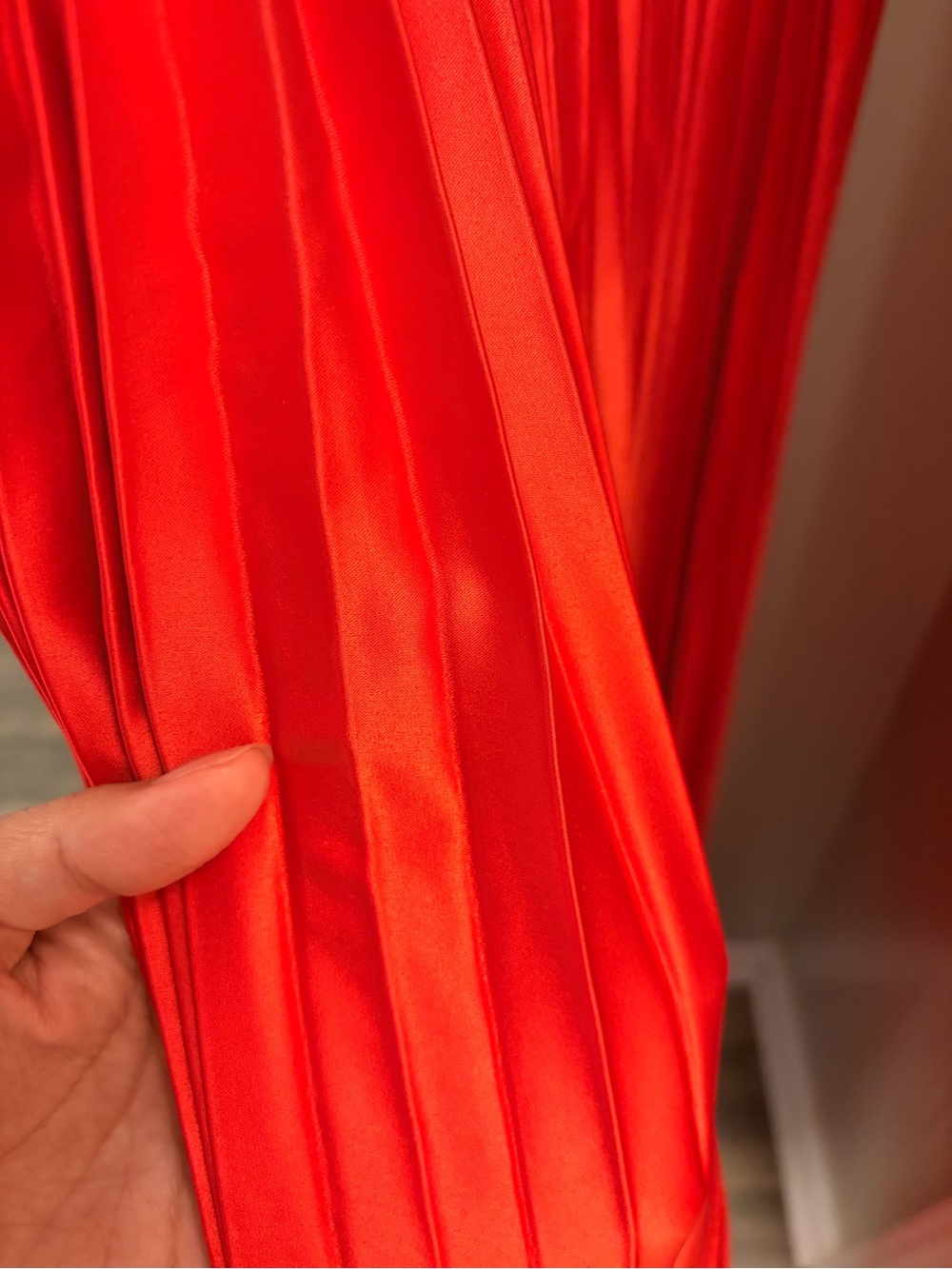 Pleated Red Maxi Skirt with Elastic Waist - Picture 5 of 6